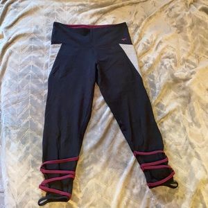 PINK Victoria Secret Crop Leggings